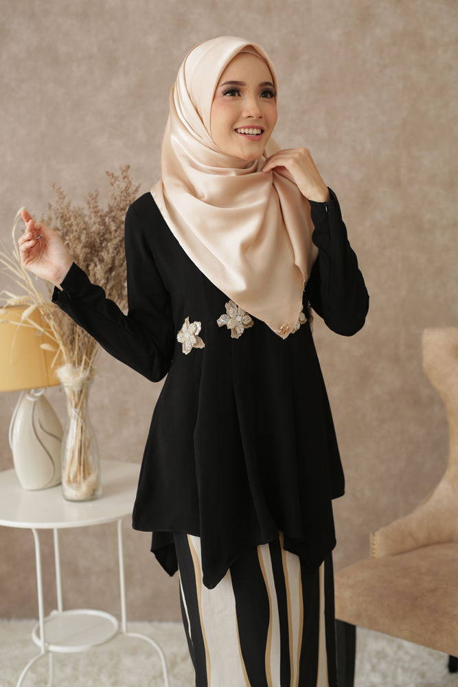 Modern Kurung